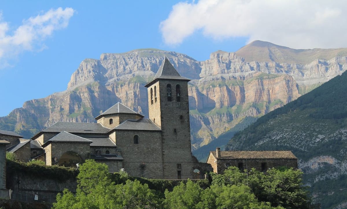 Où aller dans les Pyrénées en été : 10 destinations